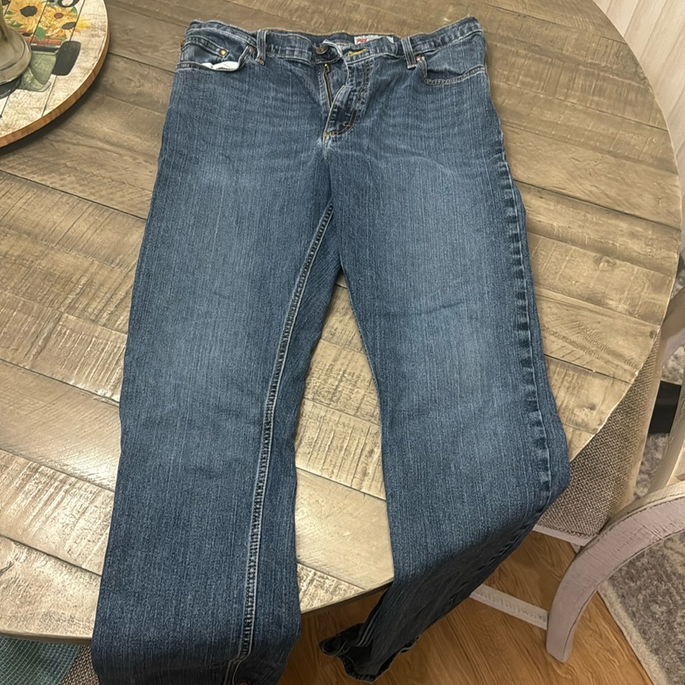 Wrangle Straight Fit Jeans Size 34x32